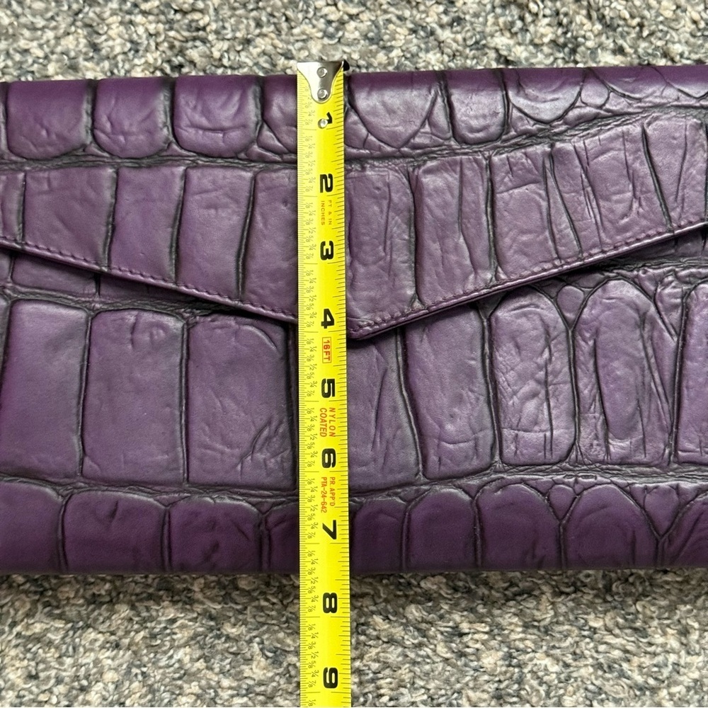 Michael Rome Embossed Clutch Italy Leather - Picture 10 of 11